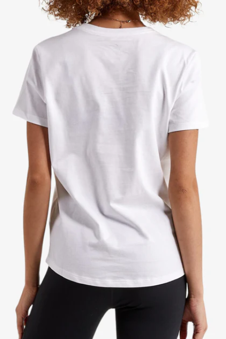 t-shirt nike da donna 