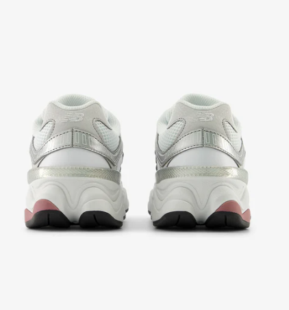 scarpe new balance 9060 da donna G906082T New Balance