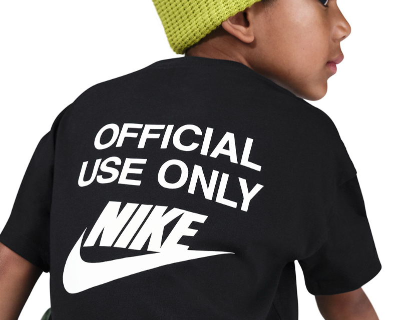 t-shirt nike da bambino 