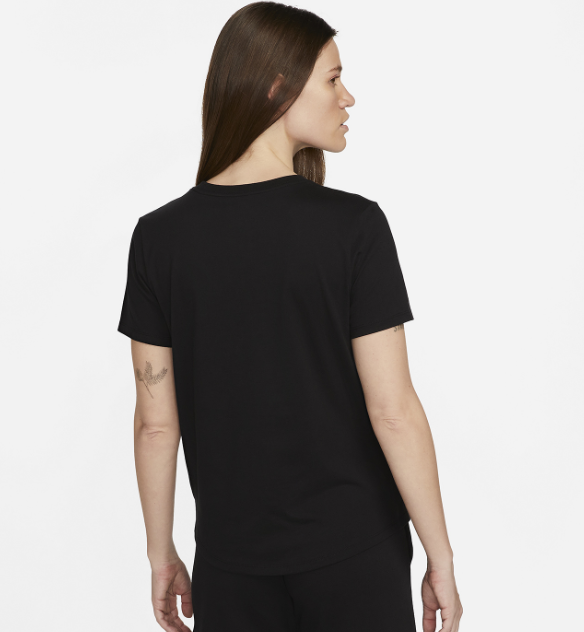 t-shirt nike da donna 