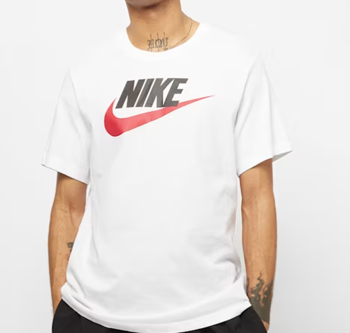 t-shirt nike da uomo 