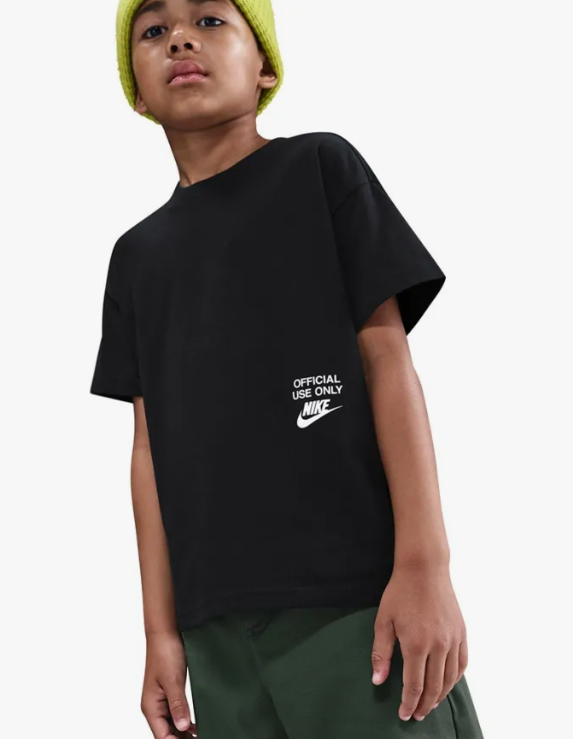 t-shirt nike da bambino 